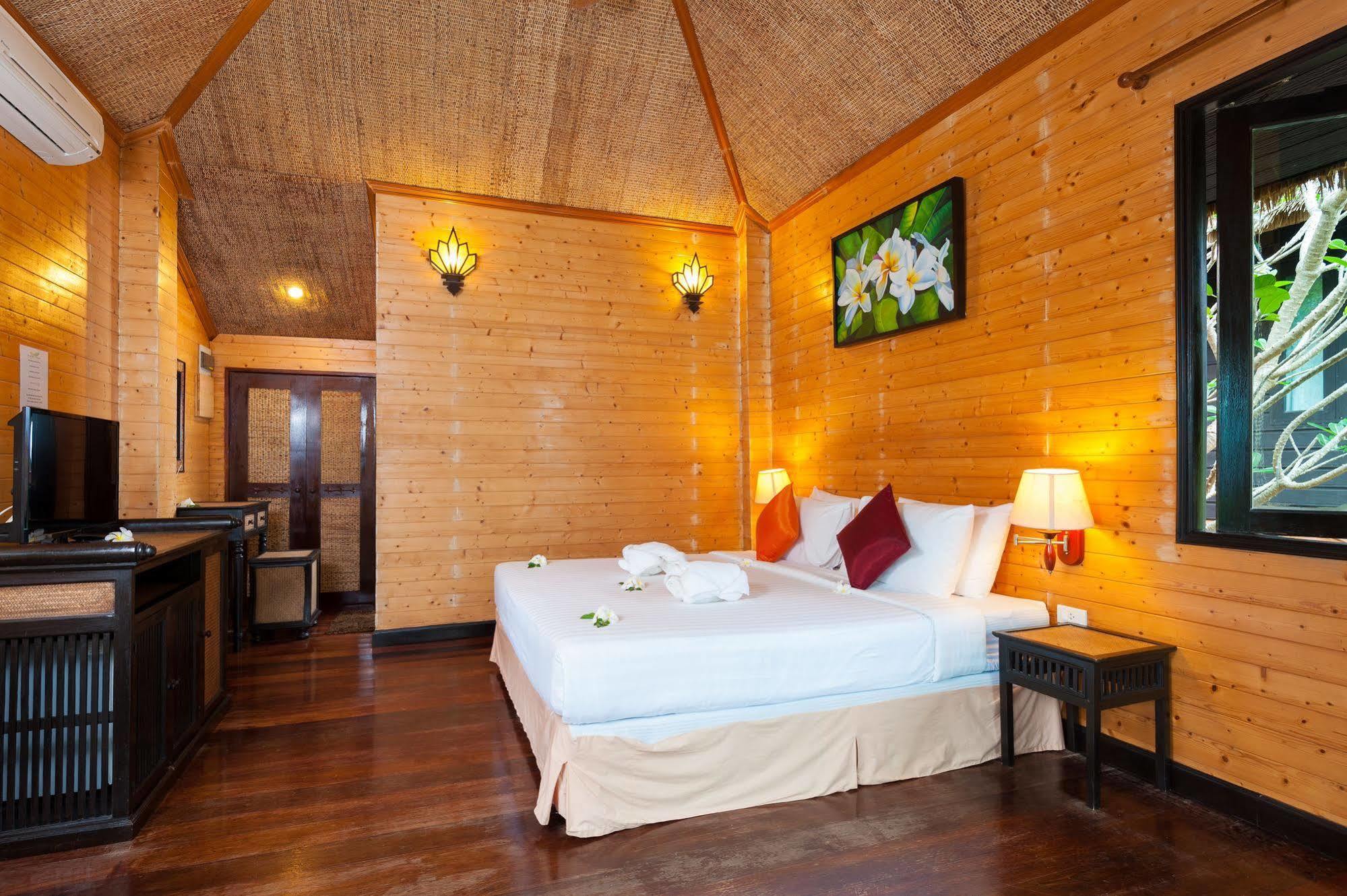 Palm Leaf Resort Koh Tao Exterior photo